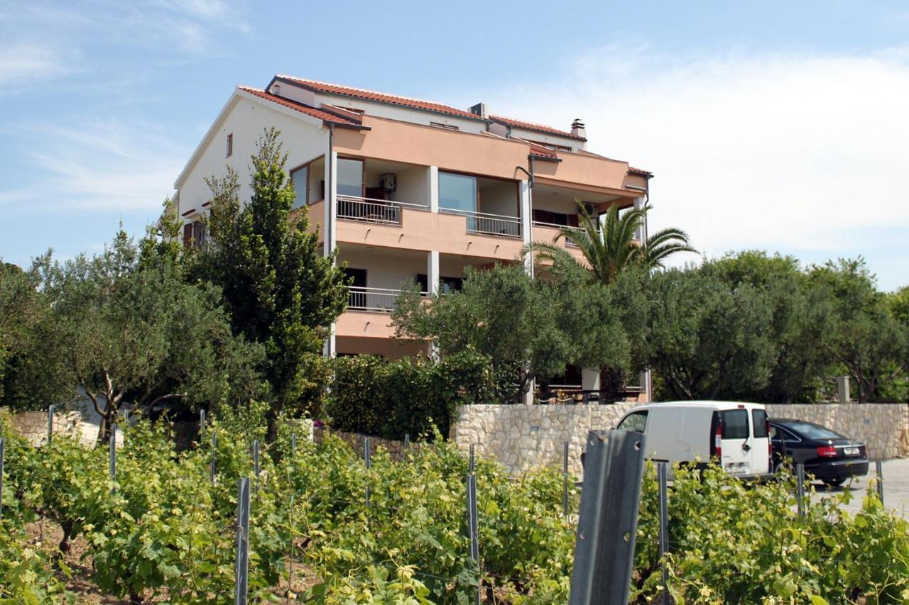 Family Friendly Apartments With A Swimming Pool Povljana, Pag - 244 Esterno foto