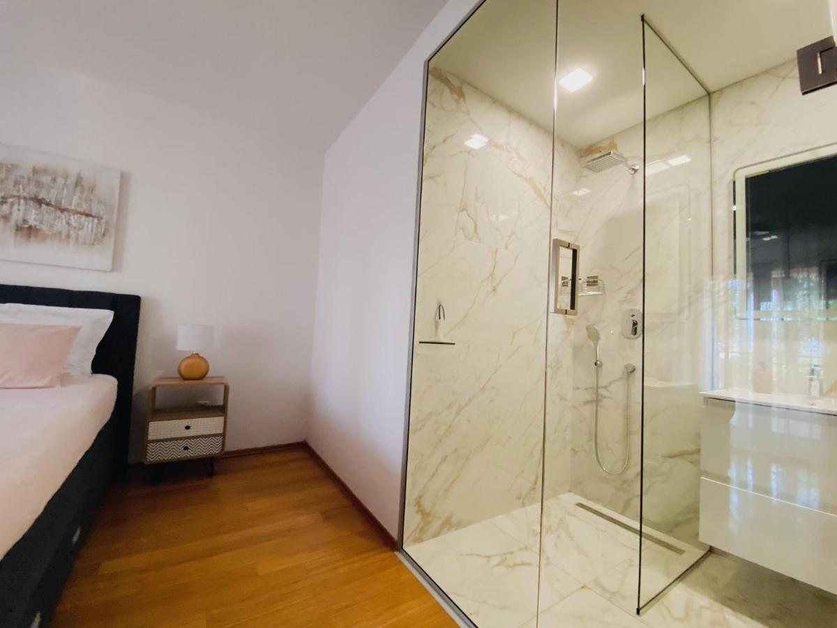 Family Friendly Apartments With A Swimming Pool Povljana, Pag - 244 Esterno foto