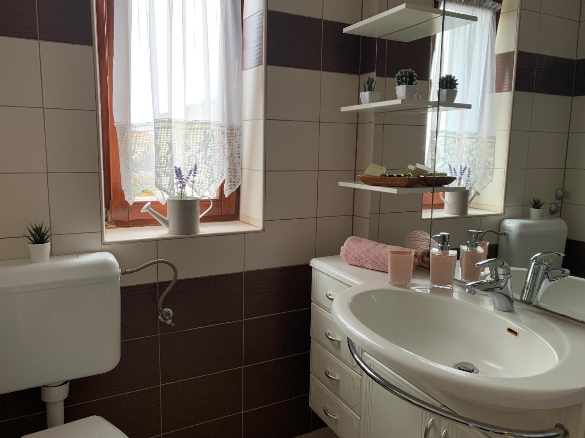 Family Friendly Apartments With A Swimming Pool Povljana, Pag - 244 Camera foto